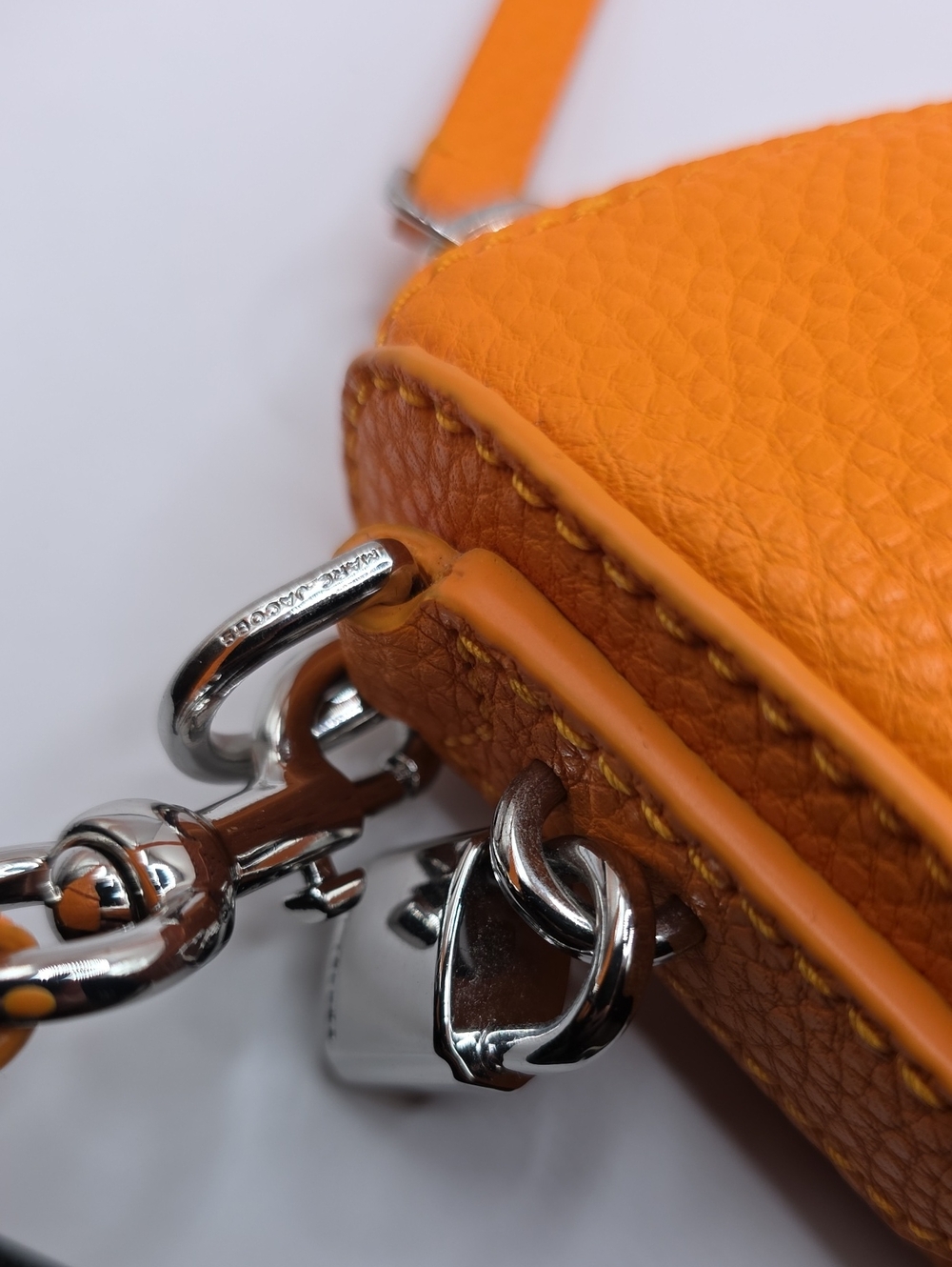 Marc Jacobs Drifter Wristlet - Picture 13 of 16